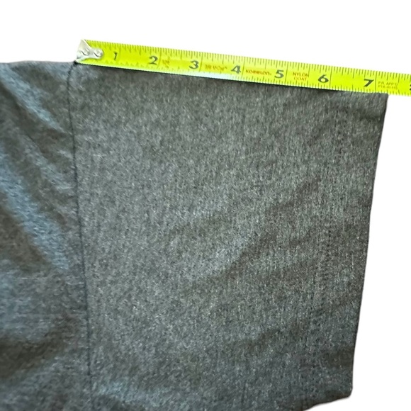 NIRVANA OFFICIALLY LICENSED DARK GRAY SMILEY FACE LOGO T-SHIRT SIZE LARGE - Picture 6 of 7